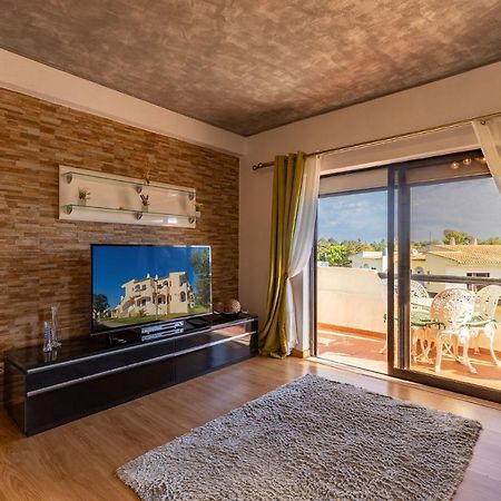Lovely One Bedroom Apartment In 알보르 외부 사진