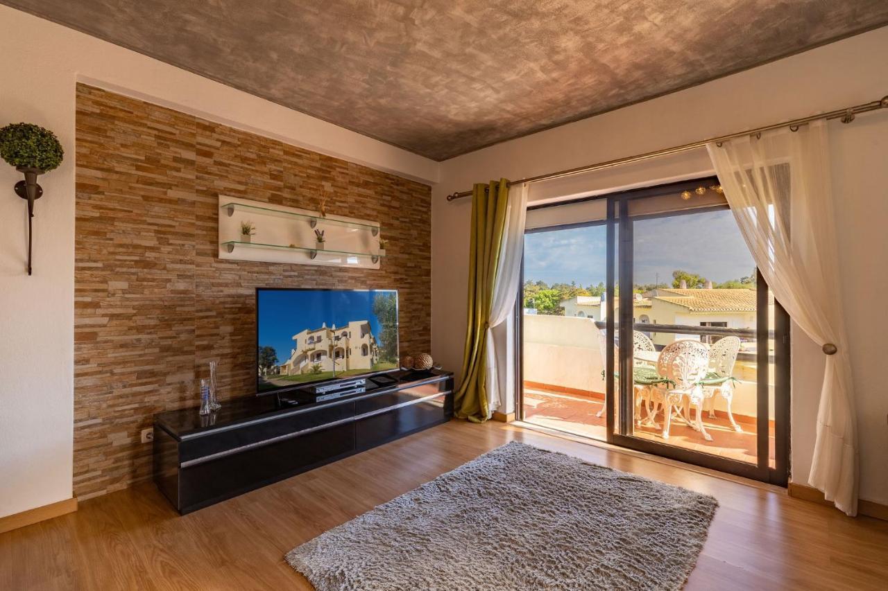 Lovely One Bedroom Apartment In 알보르 외부 사진